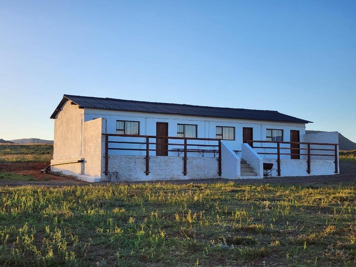 Carlton Heights Guesthouse Middelburg  ภายนอก รูปภาพ