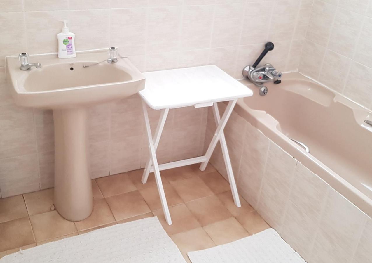 Carlton Heights Guesthouse Middelburg  ภายนอก รูปภาพ