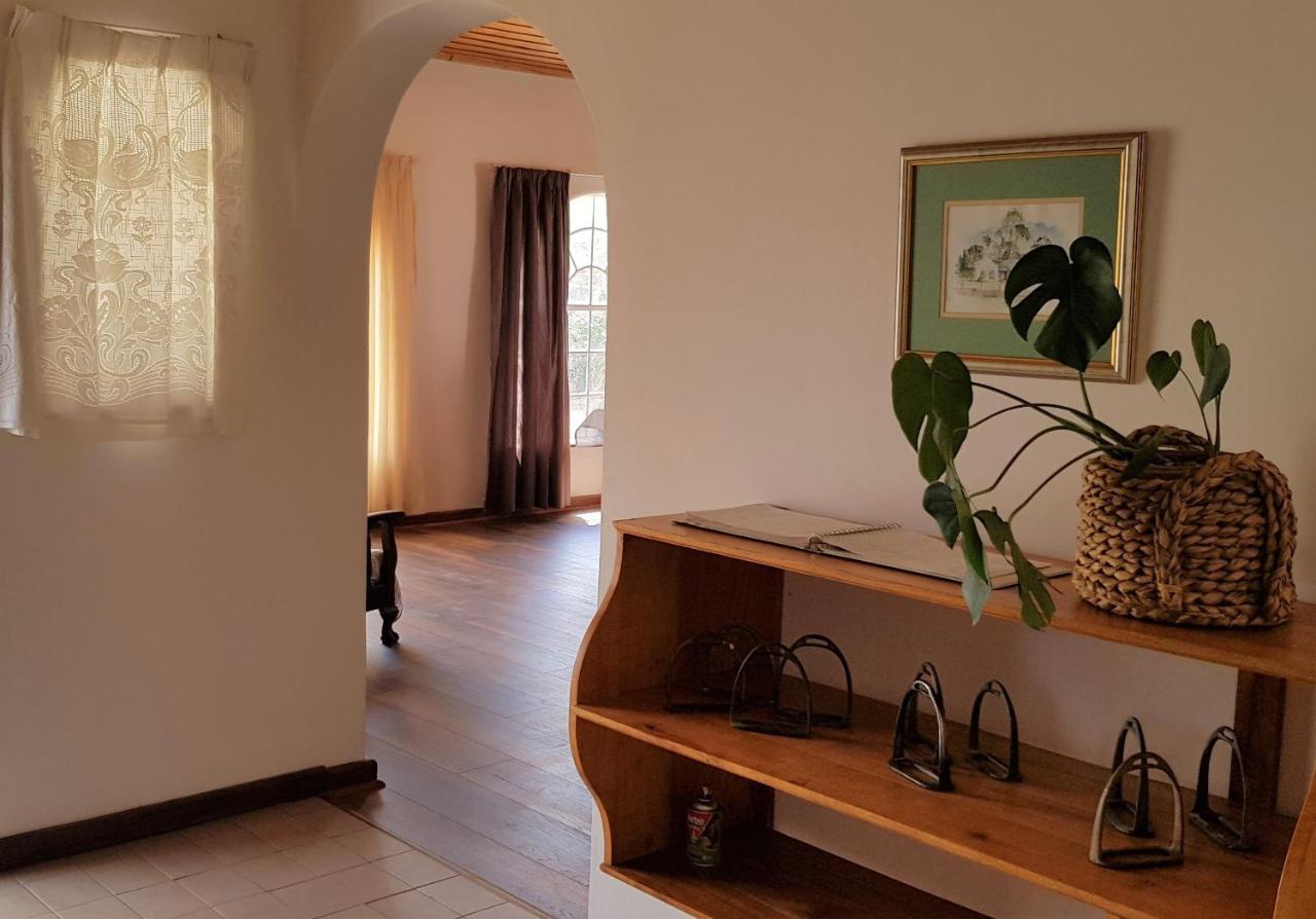 Carlton Heights Guesthouse Middelburg  ภายนอก รูปภาพ