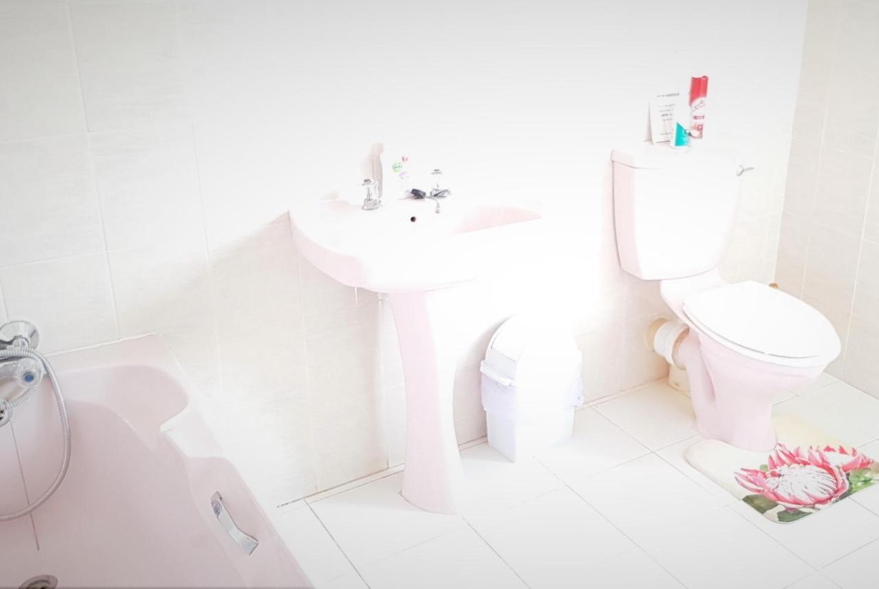 Carlton Heights Guesthouse Middelburg  ภายนอก รูปภาพ